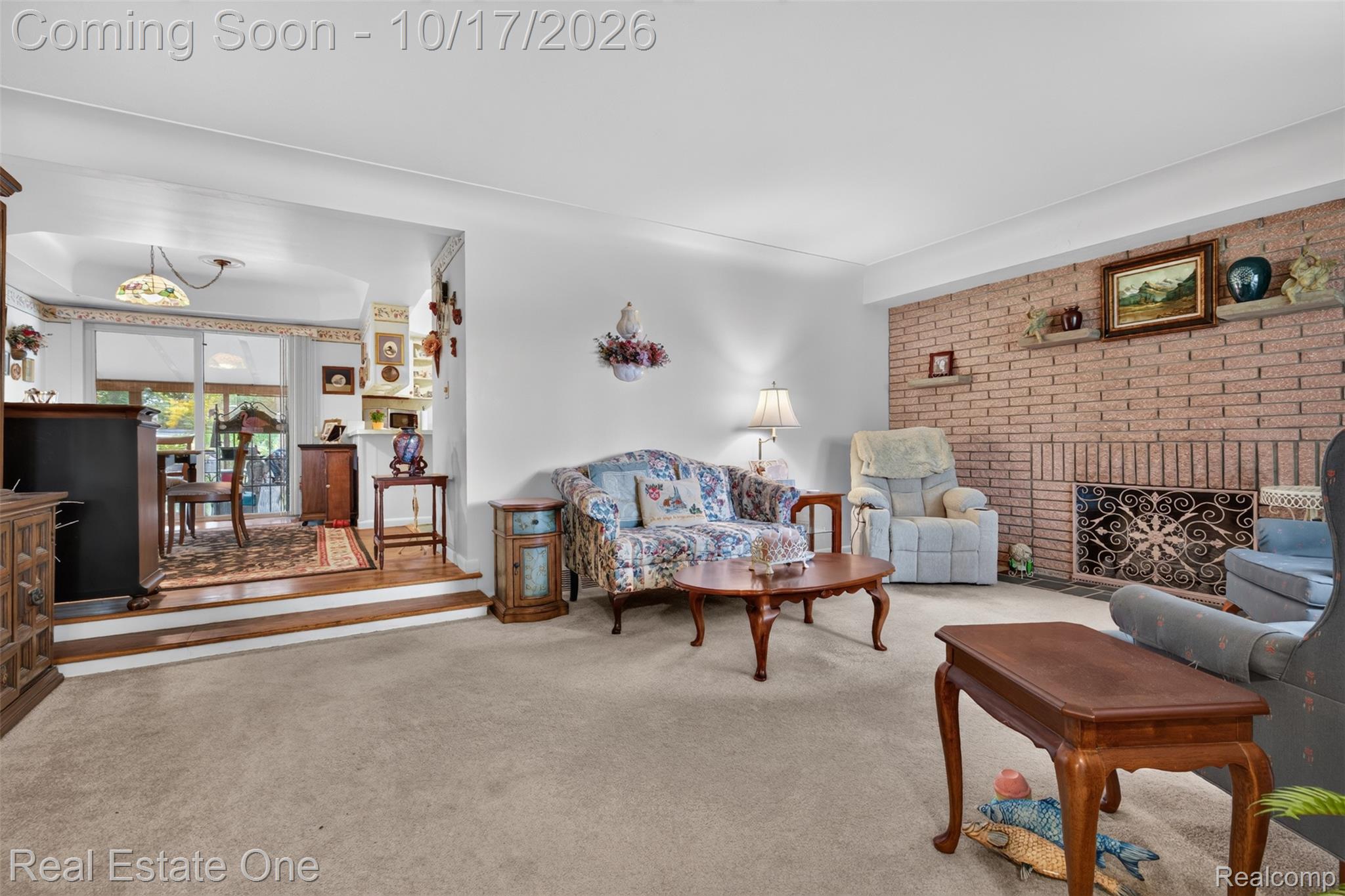 2731 N Lake Drive