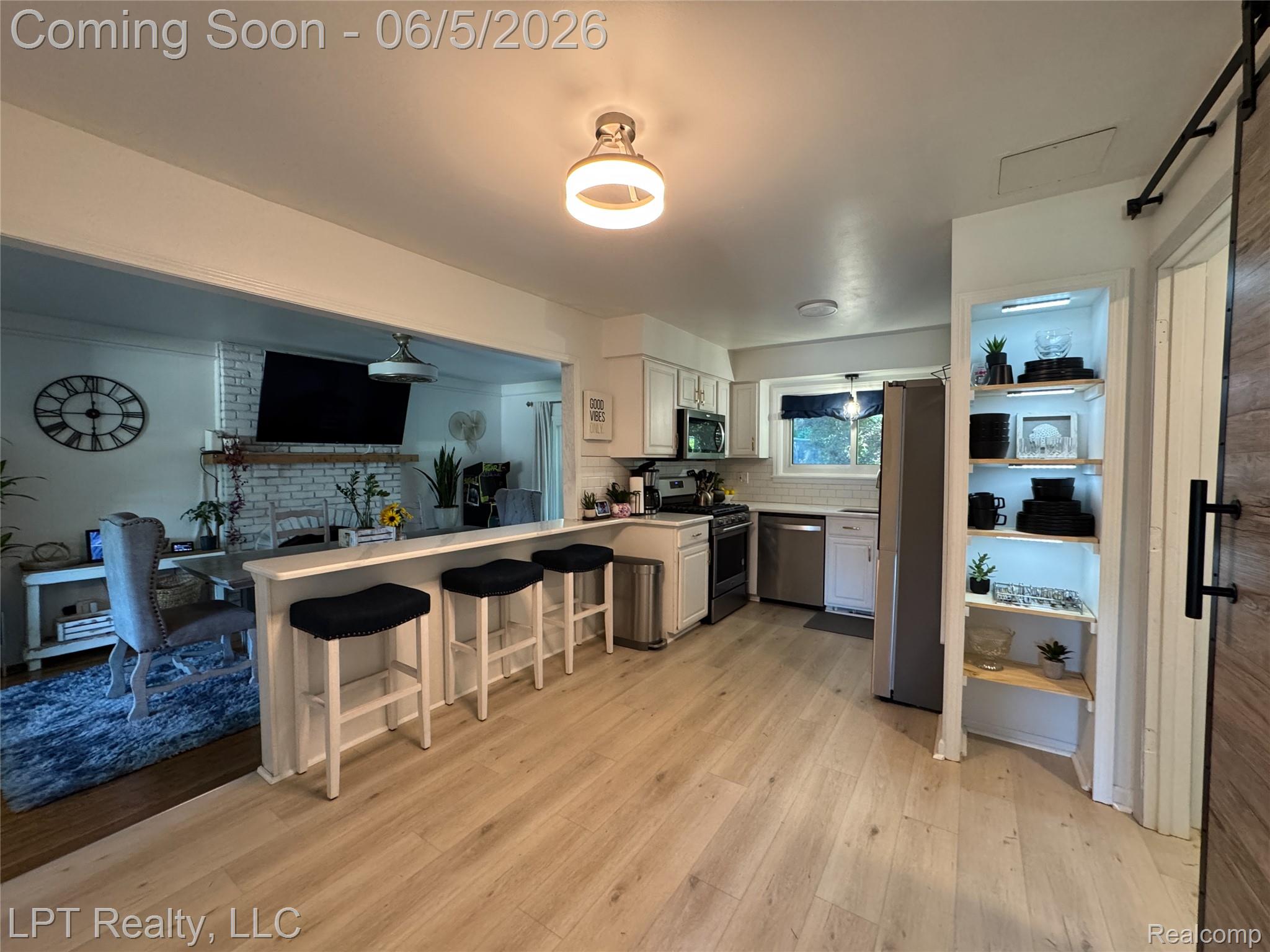 16282 Truwood