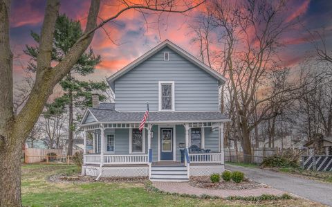 Photo of 43 W Alden Street, Coldwater City, MI 49036 (MLS # 62026009596)