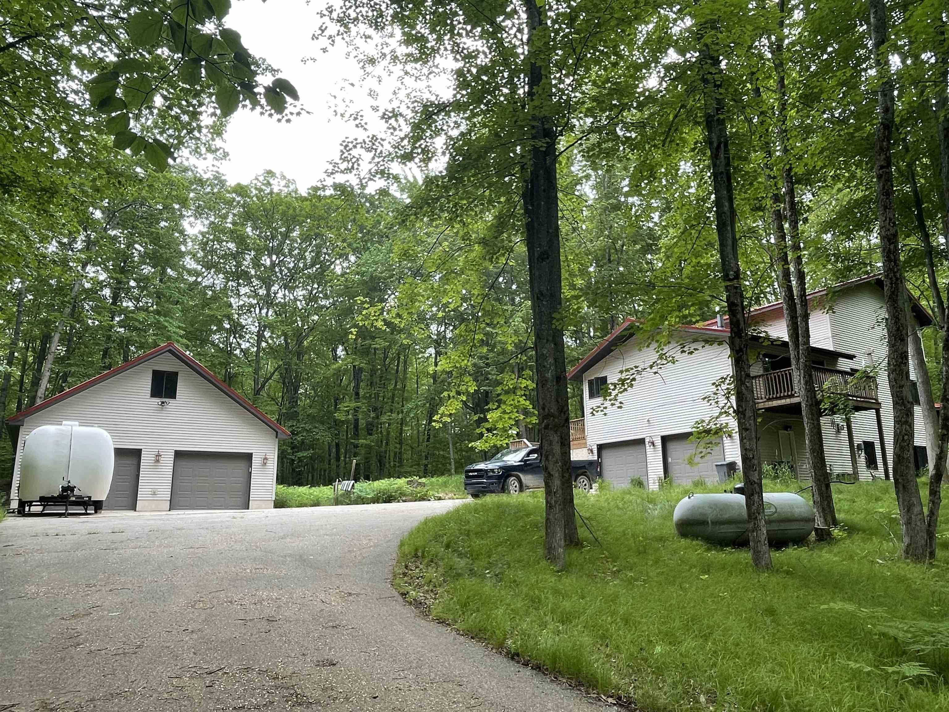 2429 Wolverine Court
