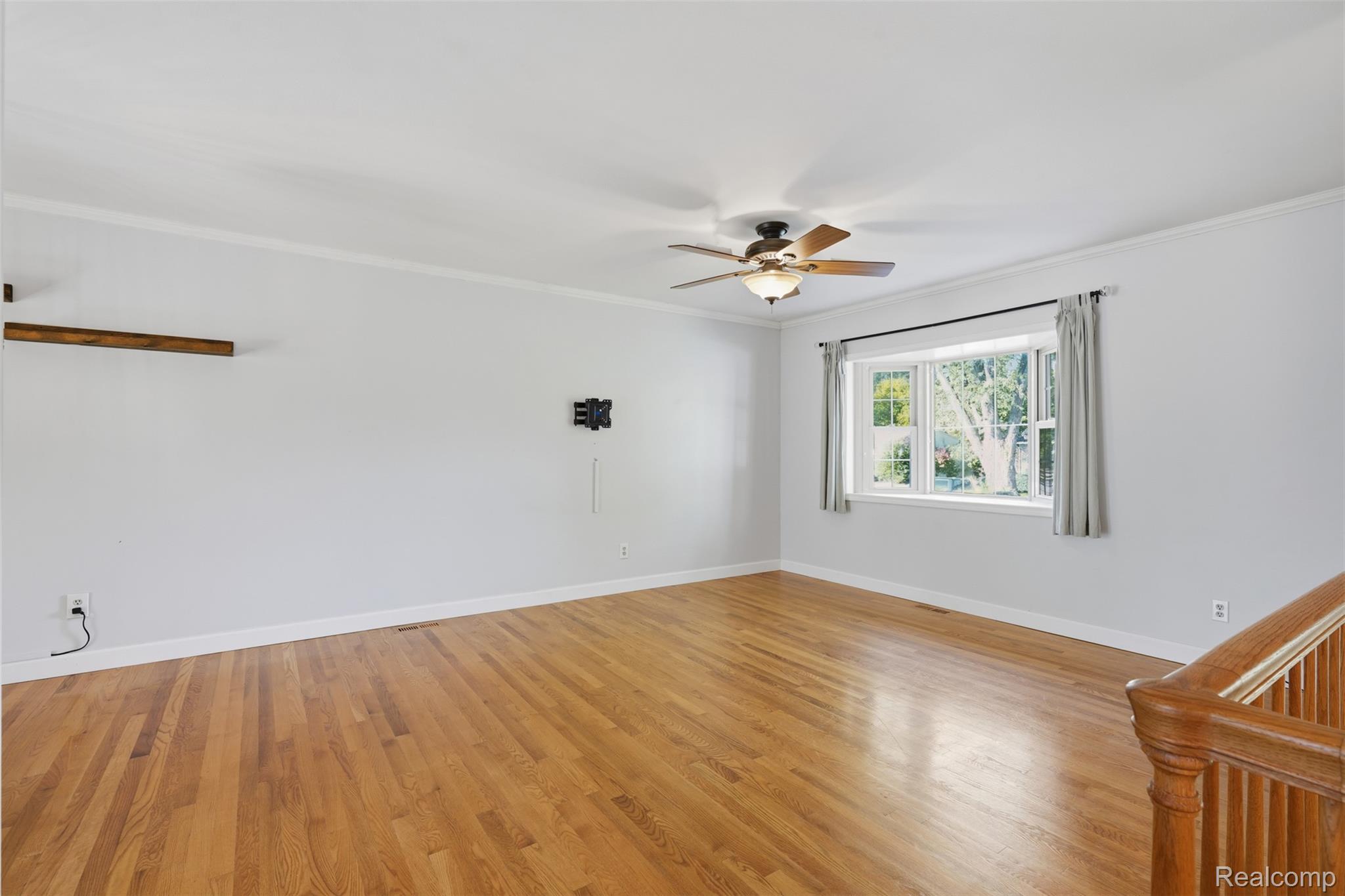 827 Los Arboles Drive