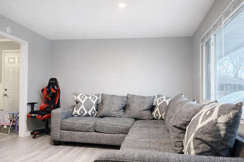 35403 Seville Street