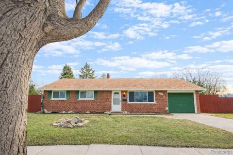 35403 Seville Street Clinton Charter Township MI 48035