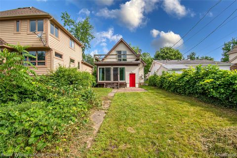 6903 Dandison Boulevard West Bloomfield Charter Township MI 48324