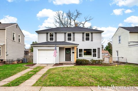 744 Grand Avenue NE Grand Rapids City MI 49503