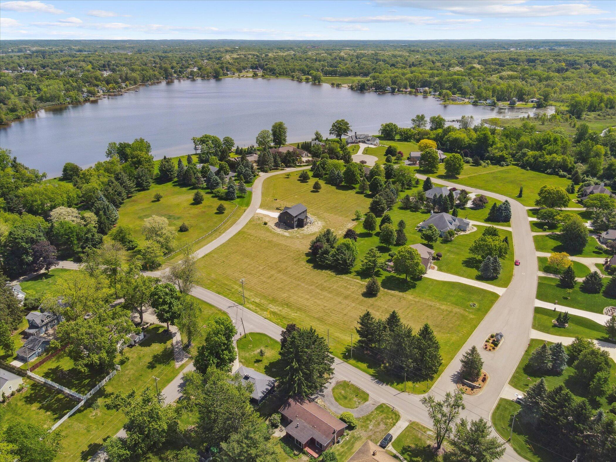 6000 Riverview Drive 5