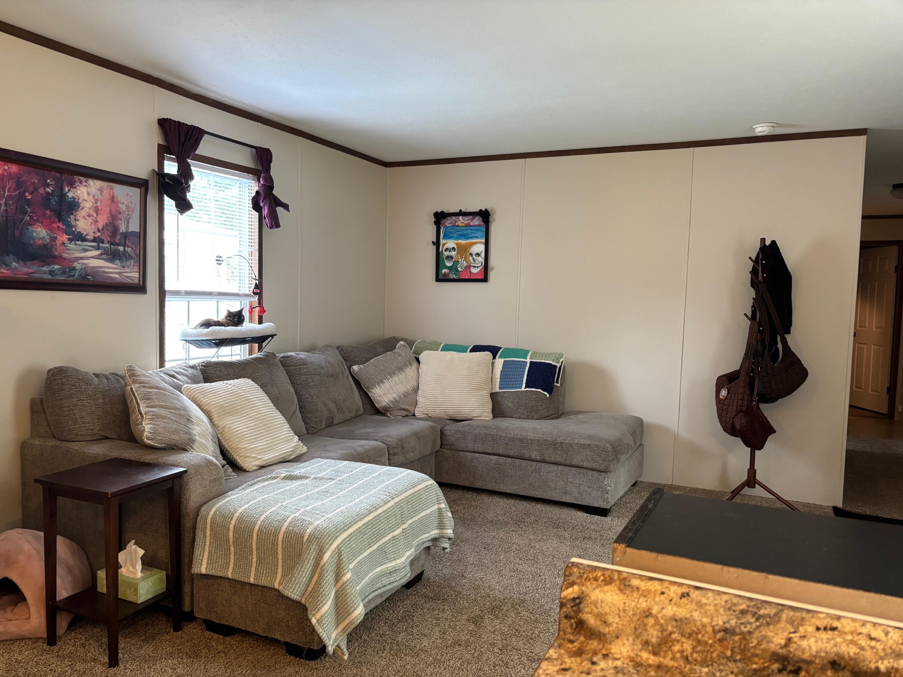 5013 Lumberman Lane