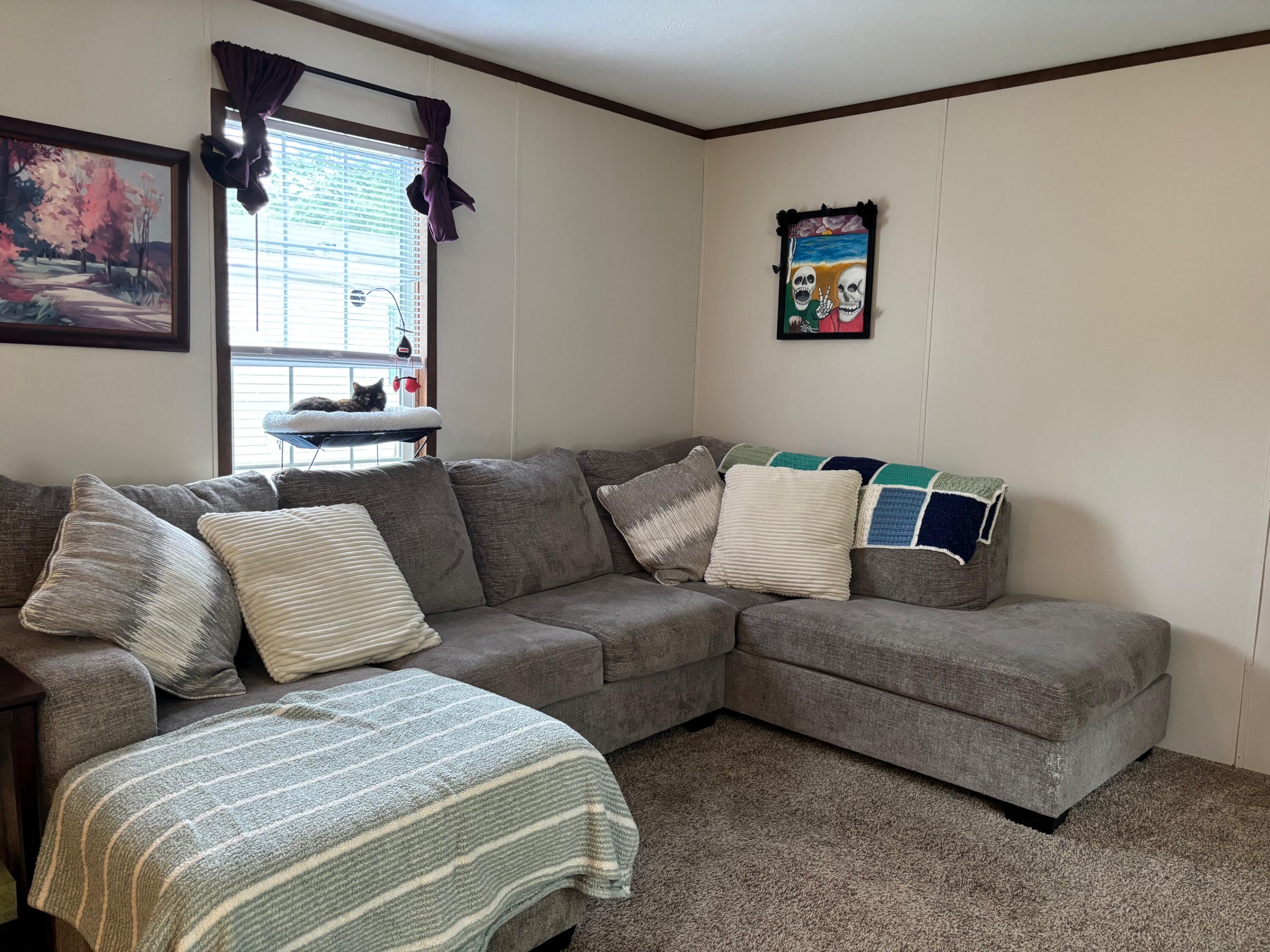 5013 Lumberman Lane