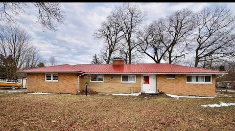 1580 Sunview Street Laketon Township MI 49445