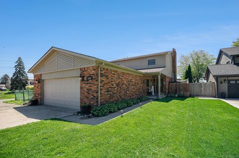 38186 Jefferson Avenue Harrison Charter Township Macomb MI 48045