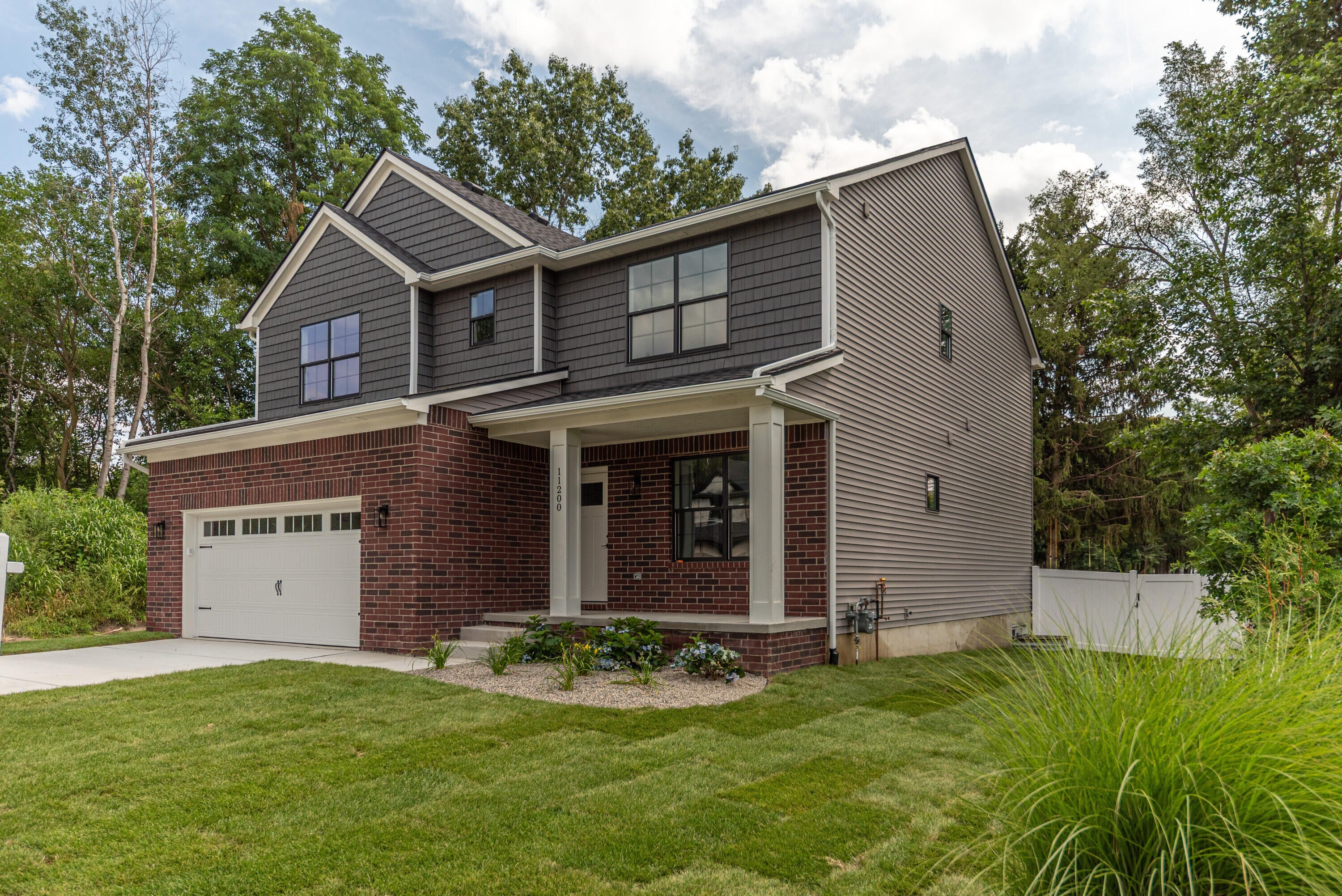 11200 Tremont Lane
