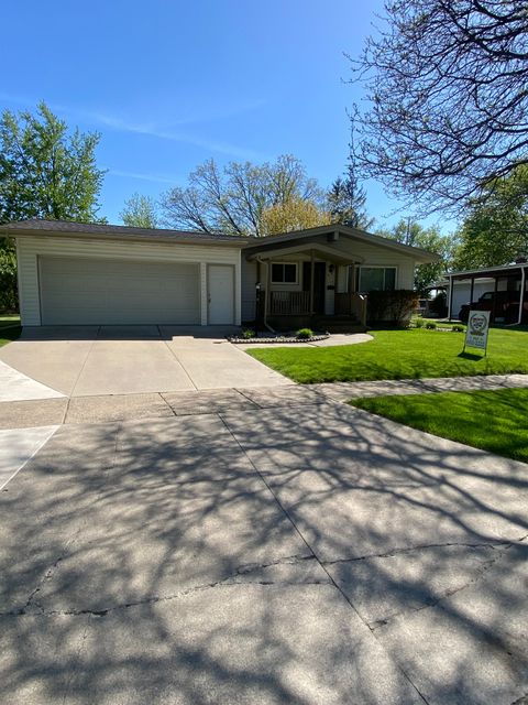 216 SEQUOIA Drive Davison City Genesee MI 48423