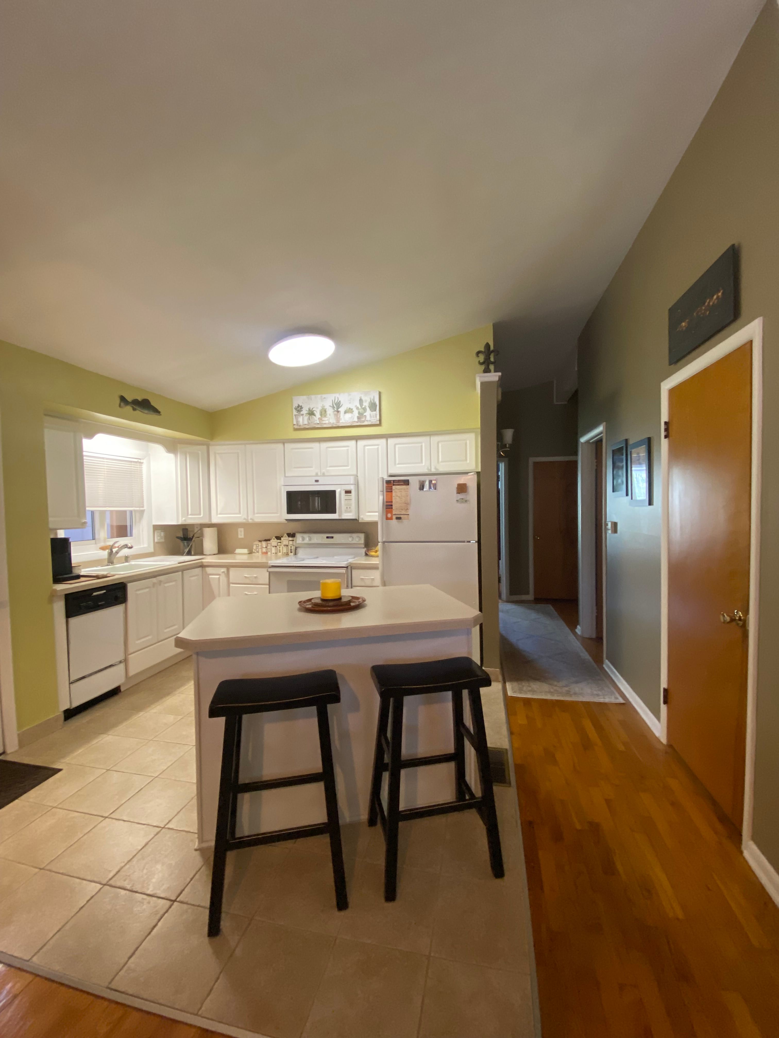 216 SEQUOIA Drive