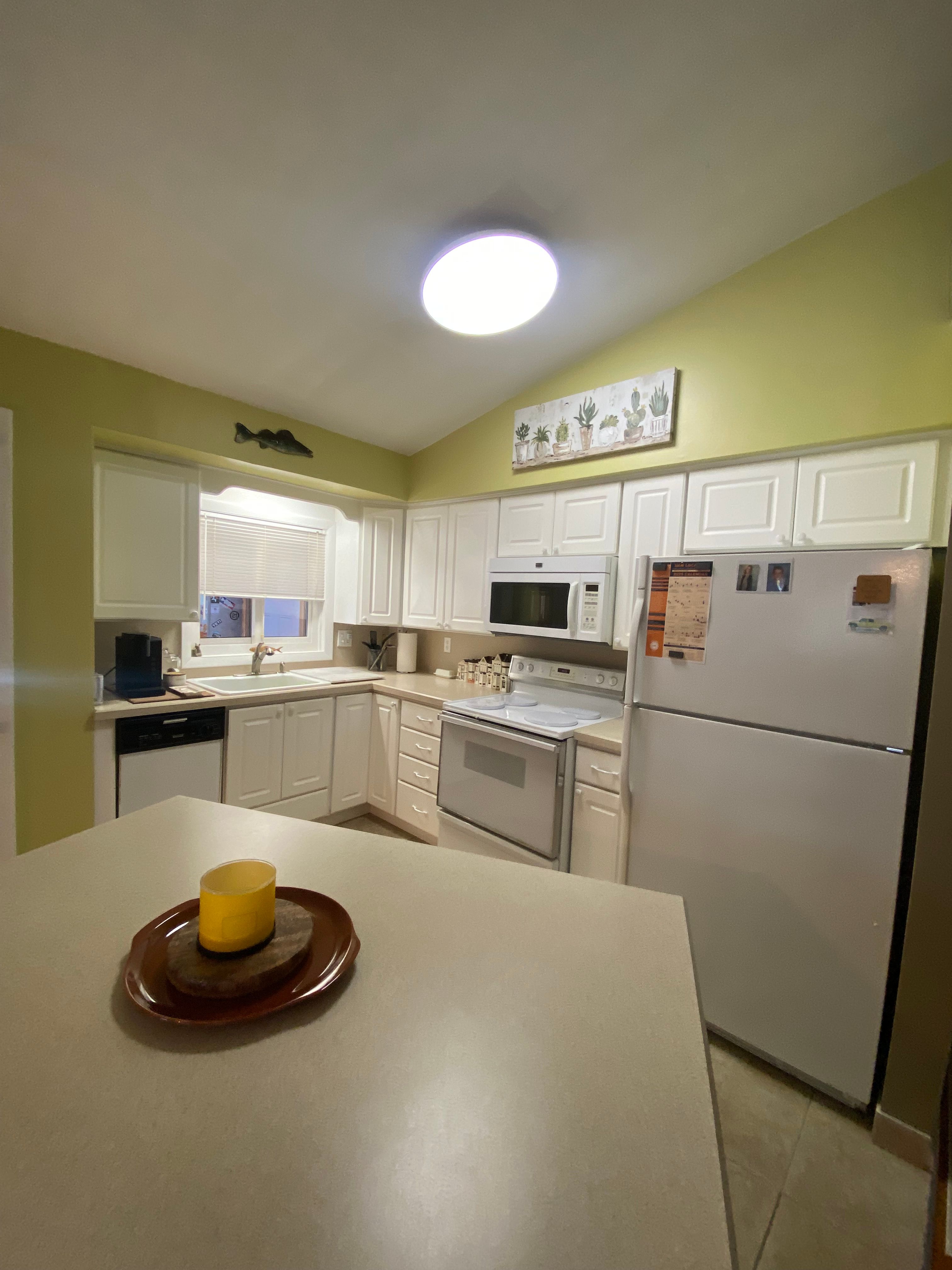 216 SEQUOIA Drive