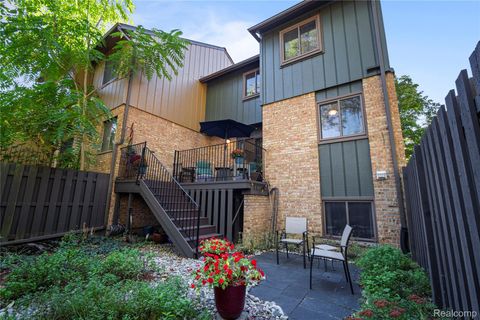 2626 Traver Boulevard Ann Arbor City MI 48105