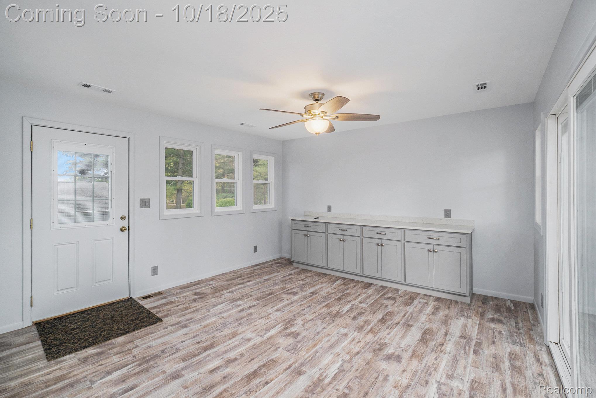 15283 Longfellow Drive