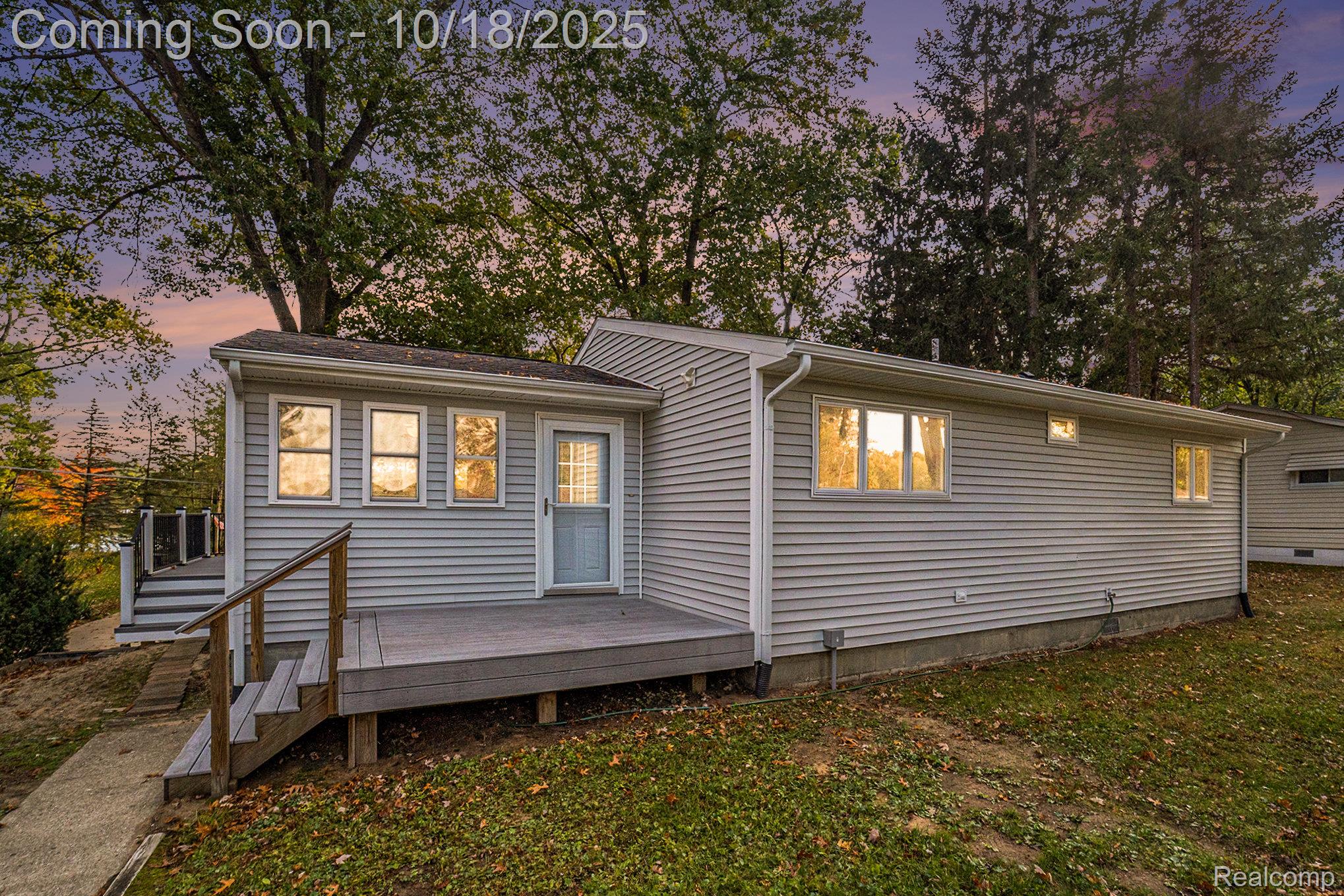 15283 Longfellow Drive
