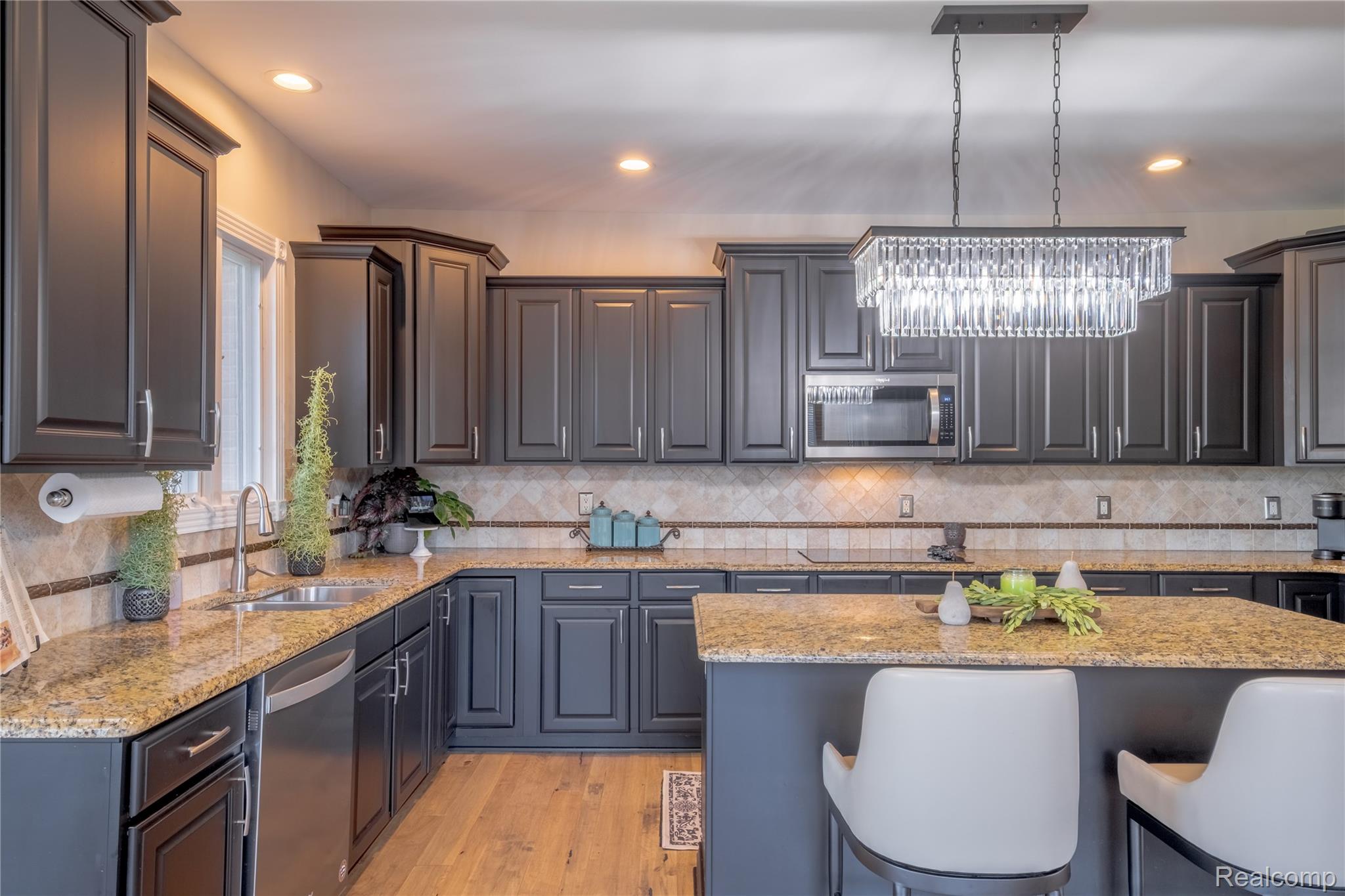 Davison City, Michigan 48423, United States, 4 Bedrooms Bedrooms, ,5 BathroomsBathrooms,Residential,Active,177816