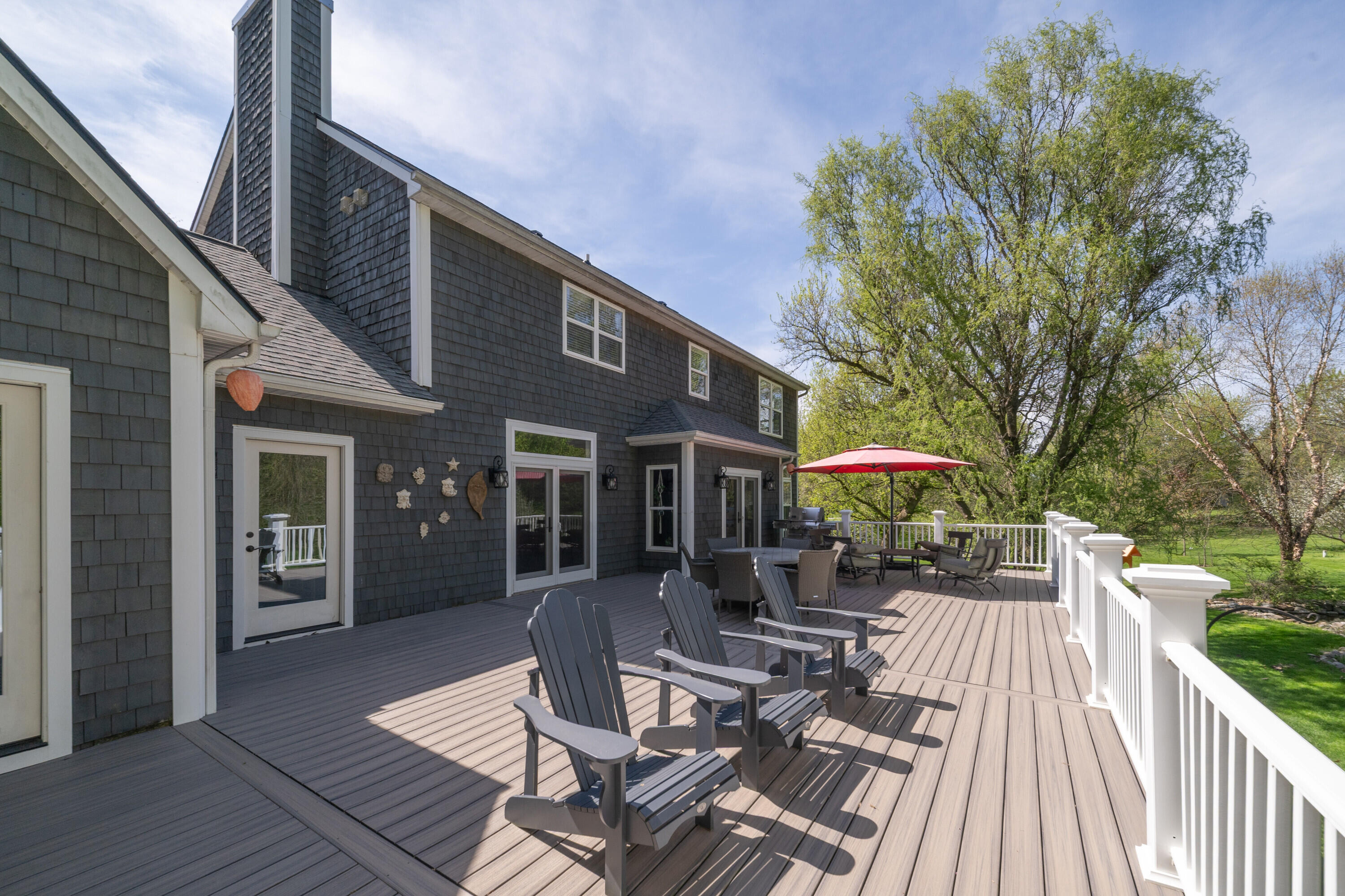 7395 Quail Ridge Drive
