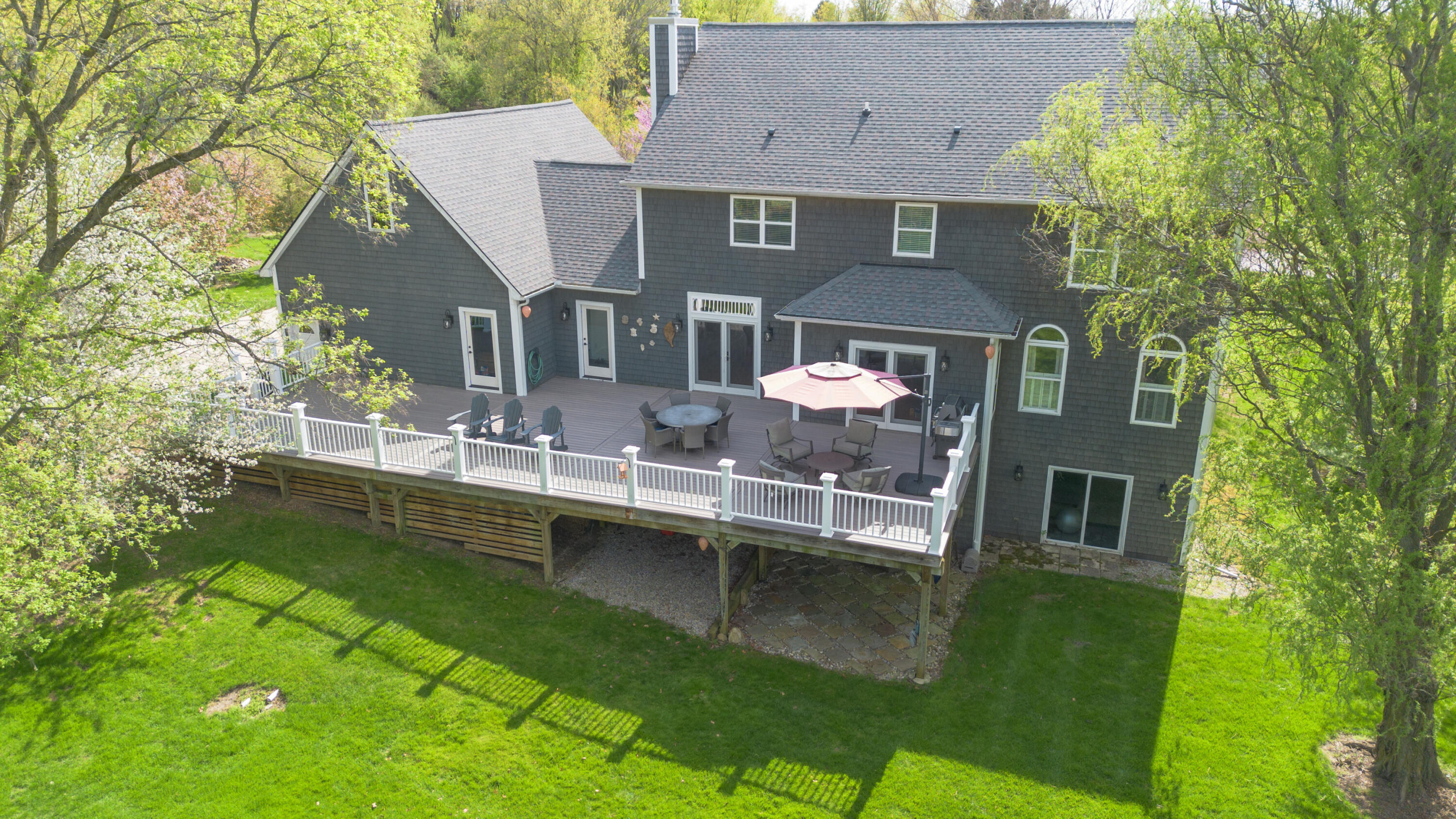 7395 Quail Ridge Drive