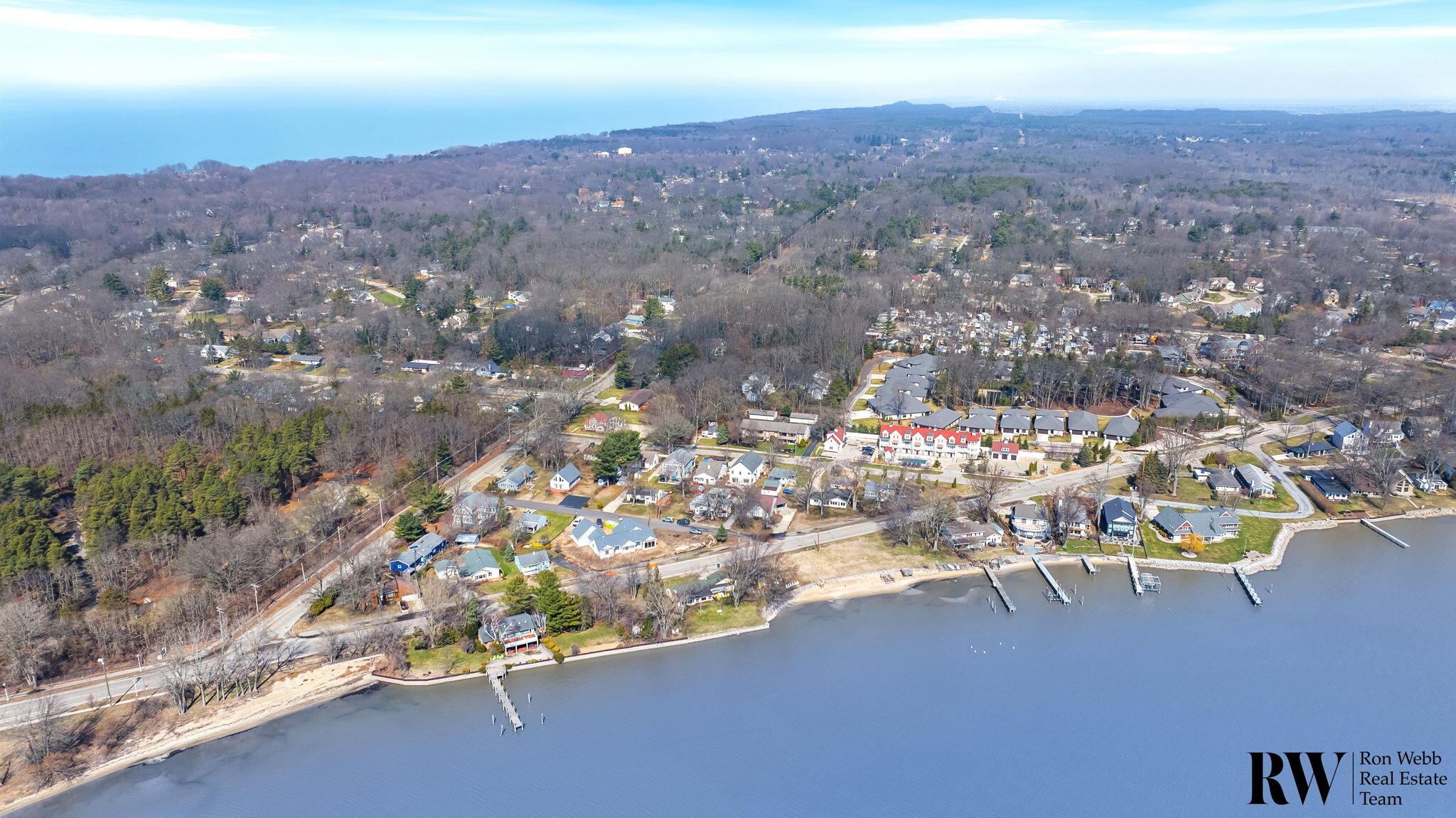 2087 Richardson Avenue