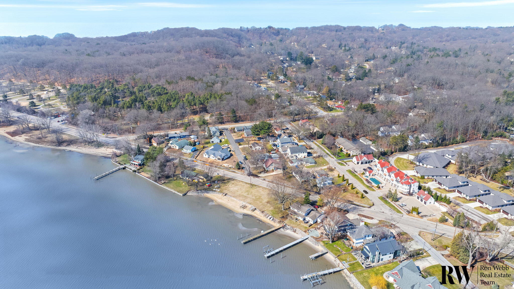 2087 Richardson Avenue