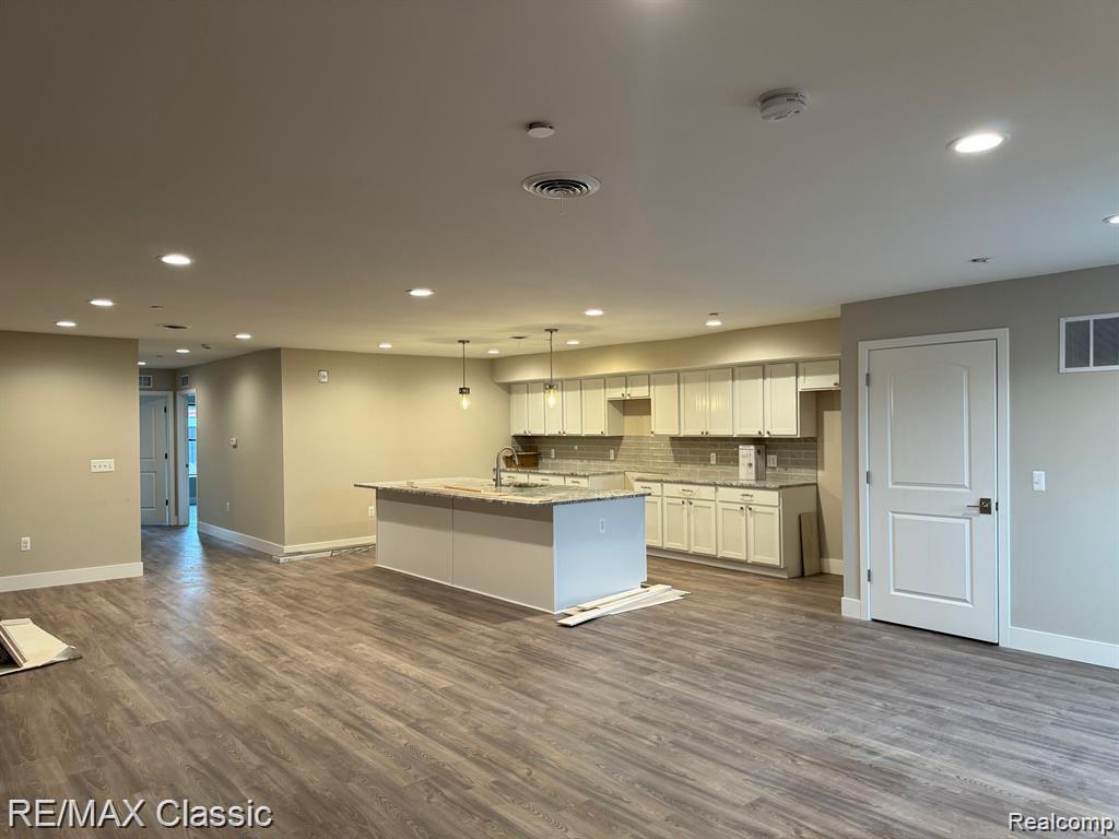 115 W Main Street
