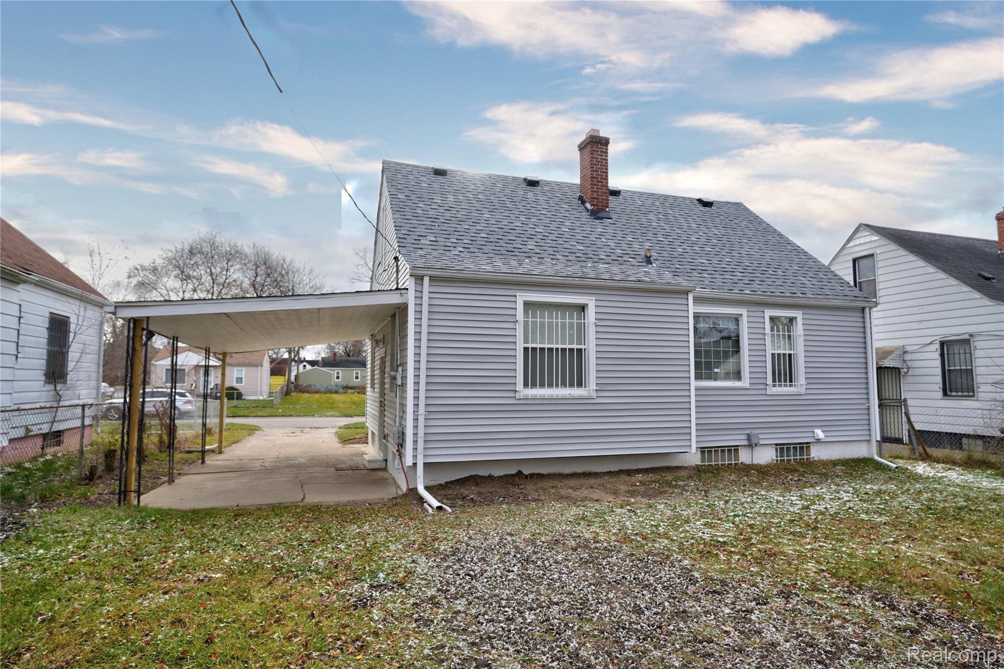 506 W Marengo Avenue