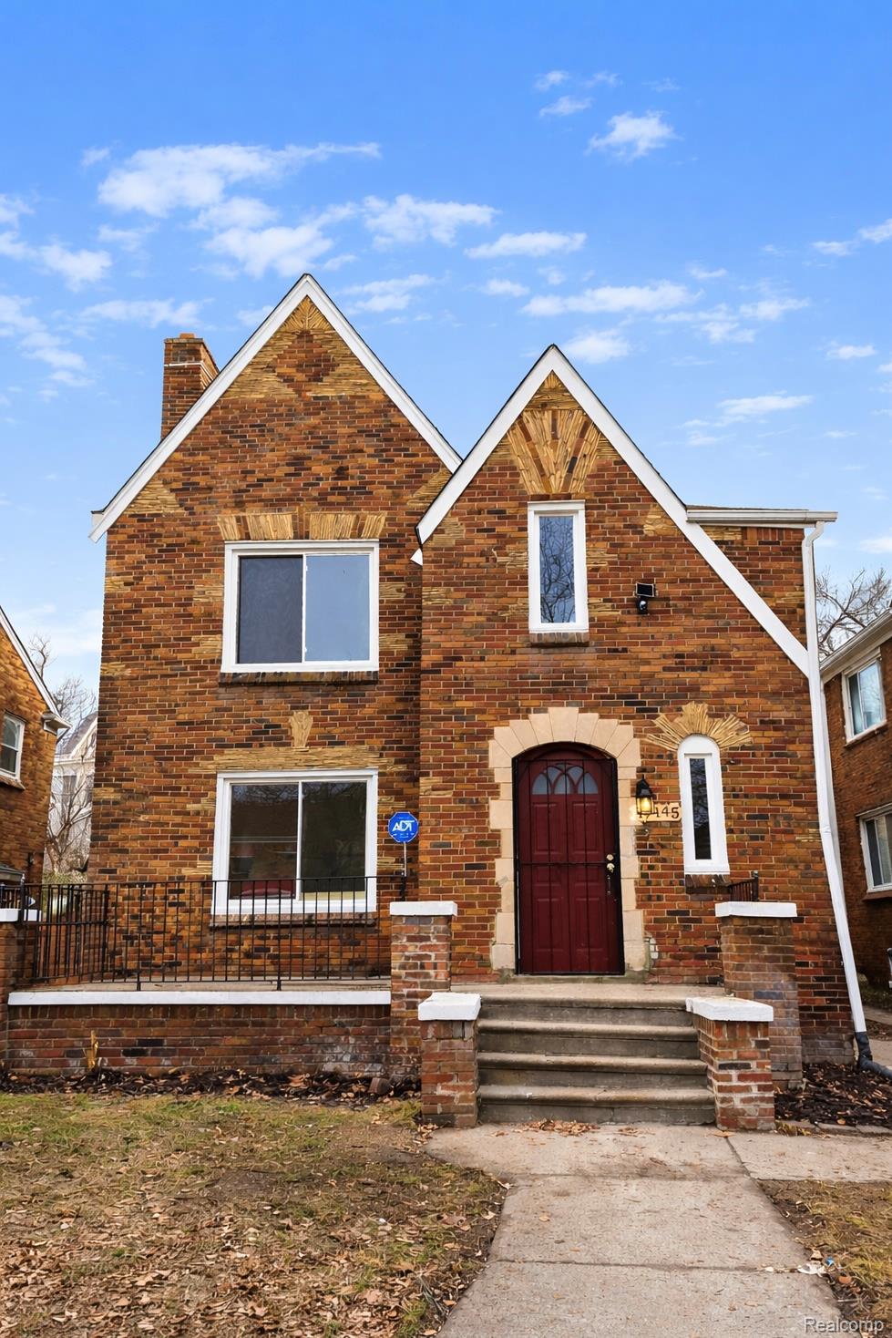 17145 Wisconsin Street