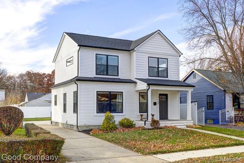 1410 McLean Avenue Royal Oak City MI 48067