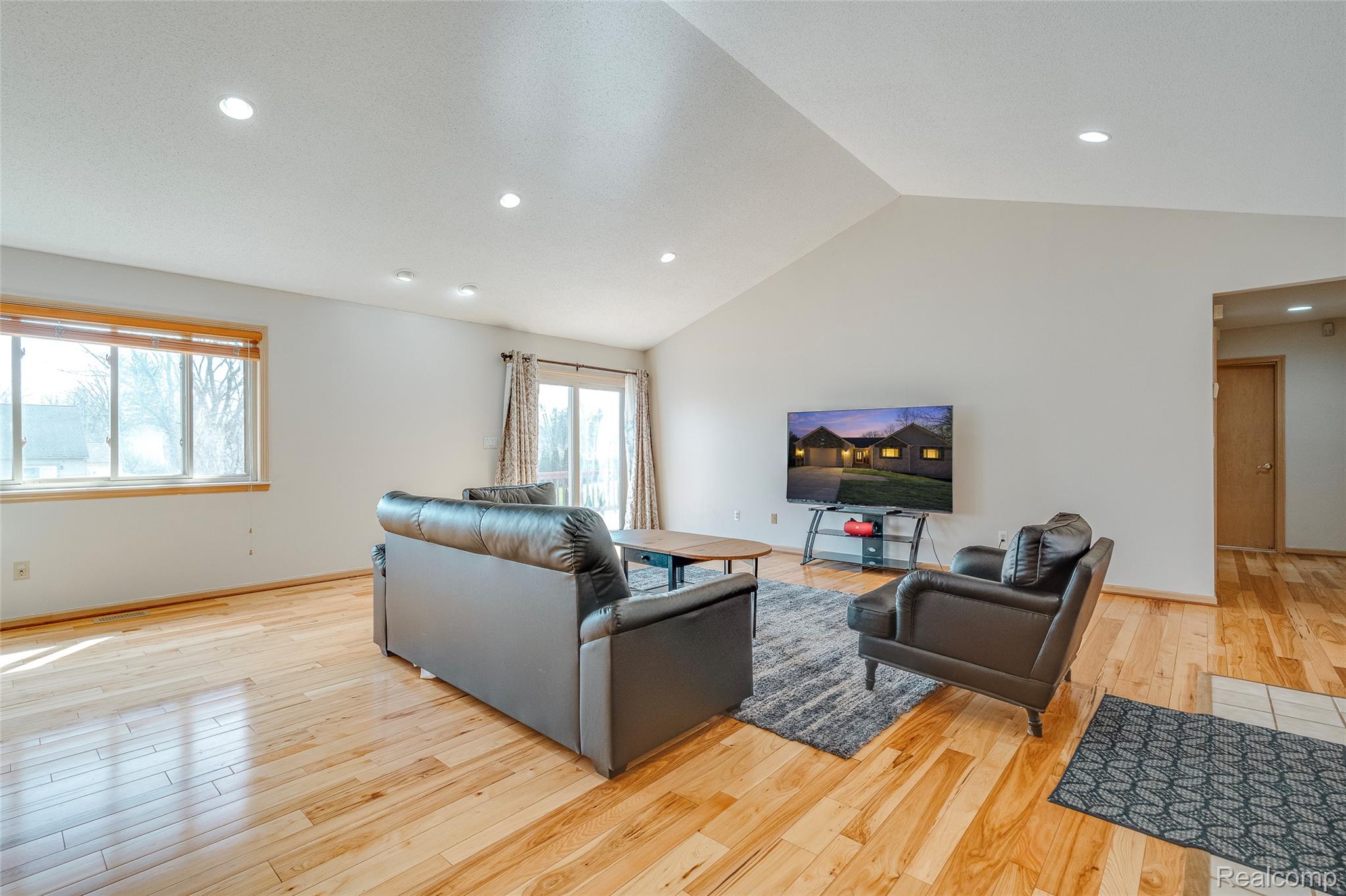 29593 Medbury Street