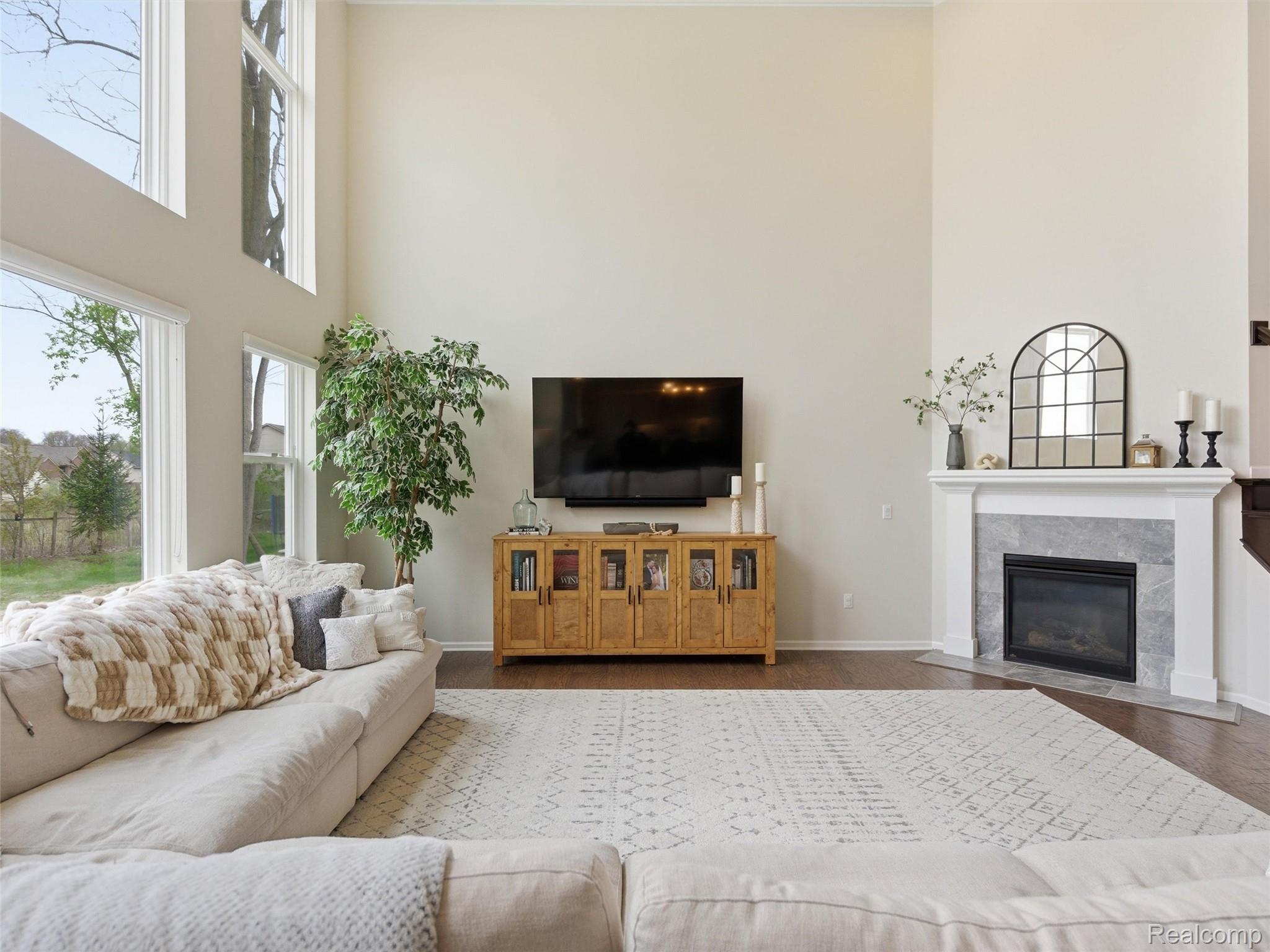 1551 Garrett Drive