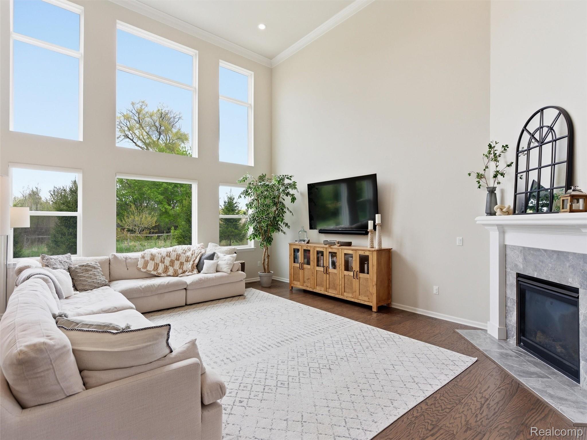 1551 Garrett Drive