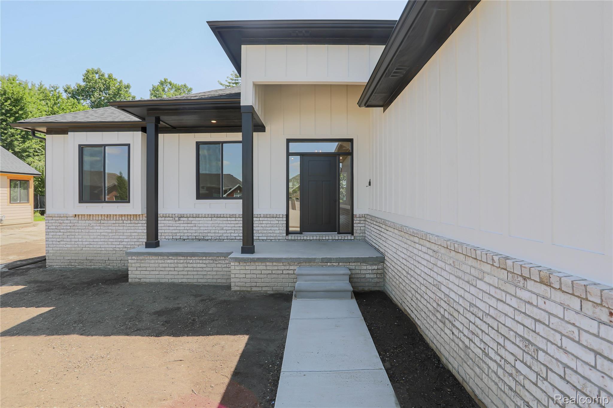 55050 Englewood Drive