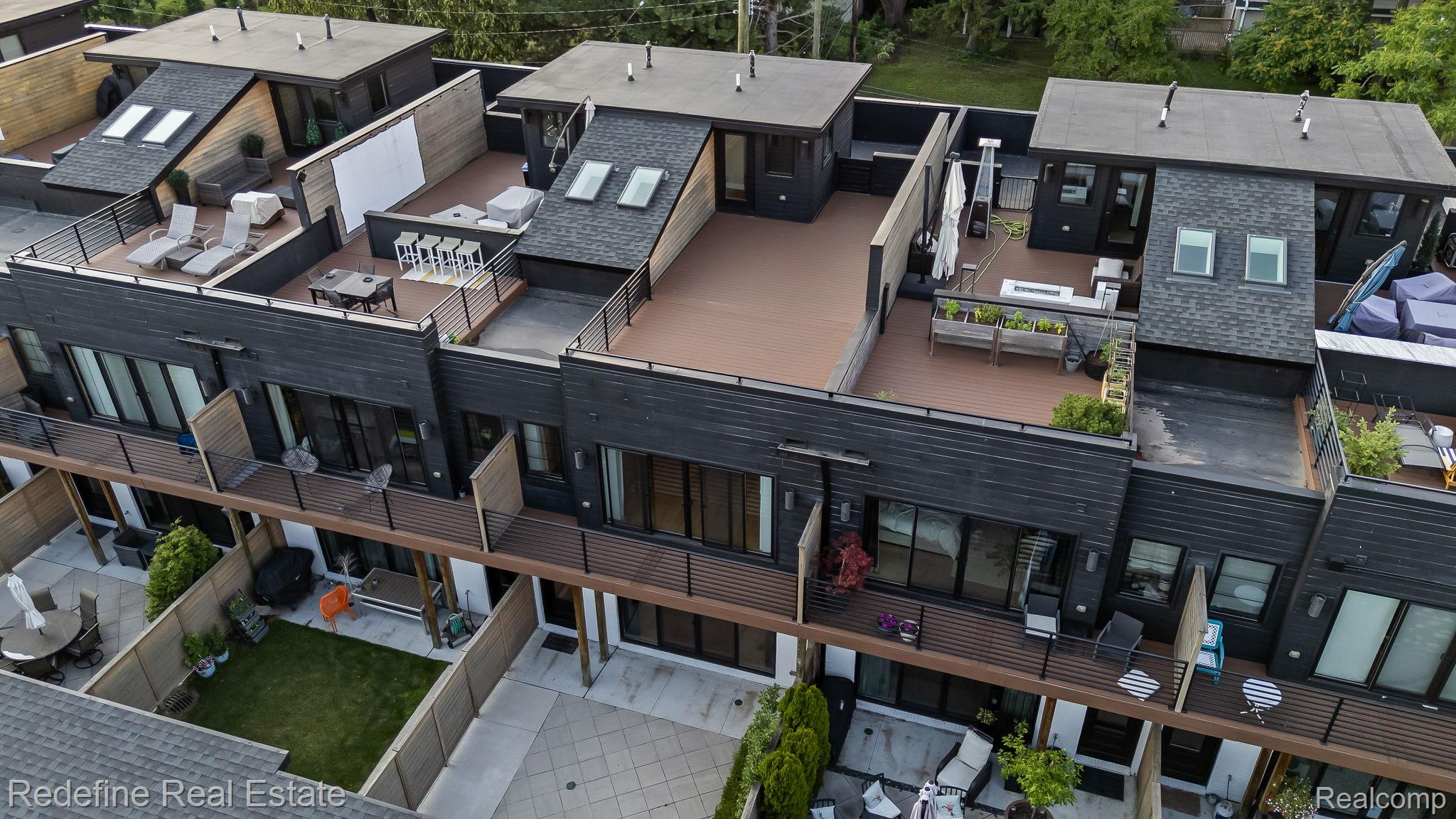 722 E Parent Avenue