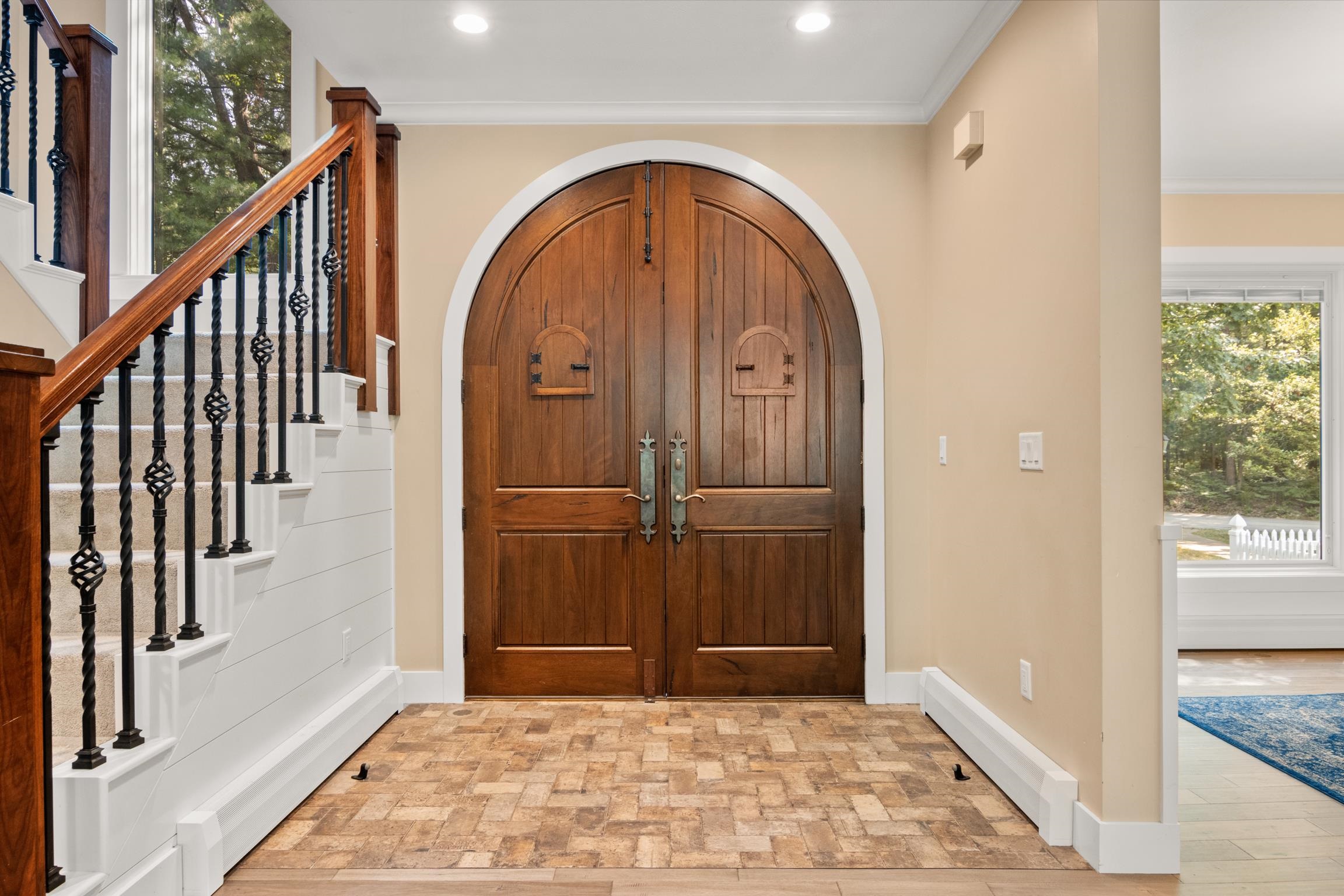 315 W Long Lake Drive