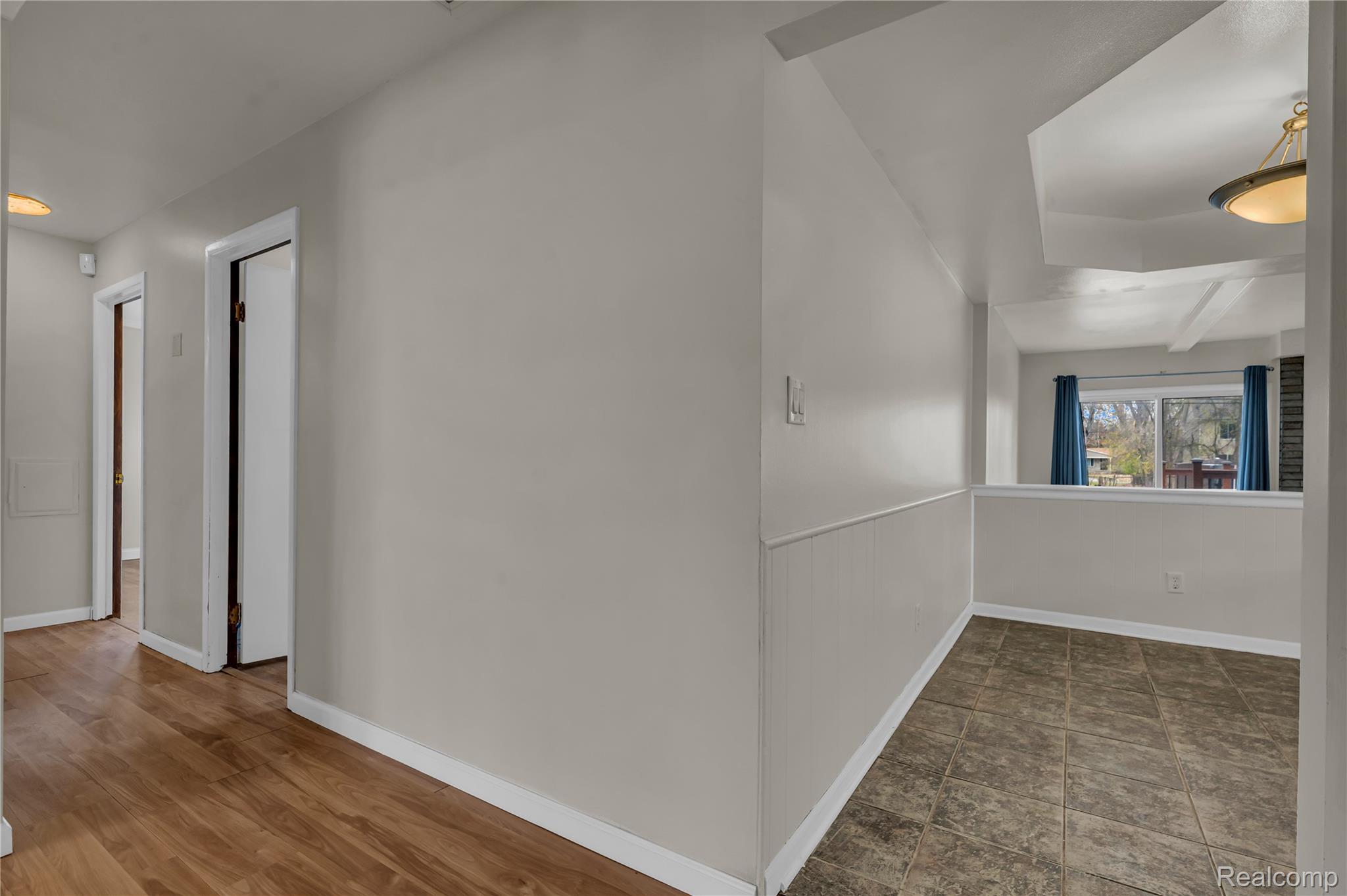 25150 Briarbank Avenue