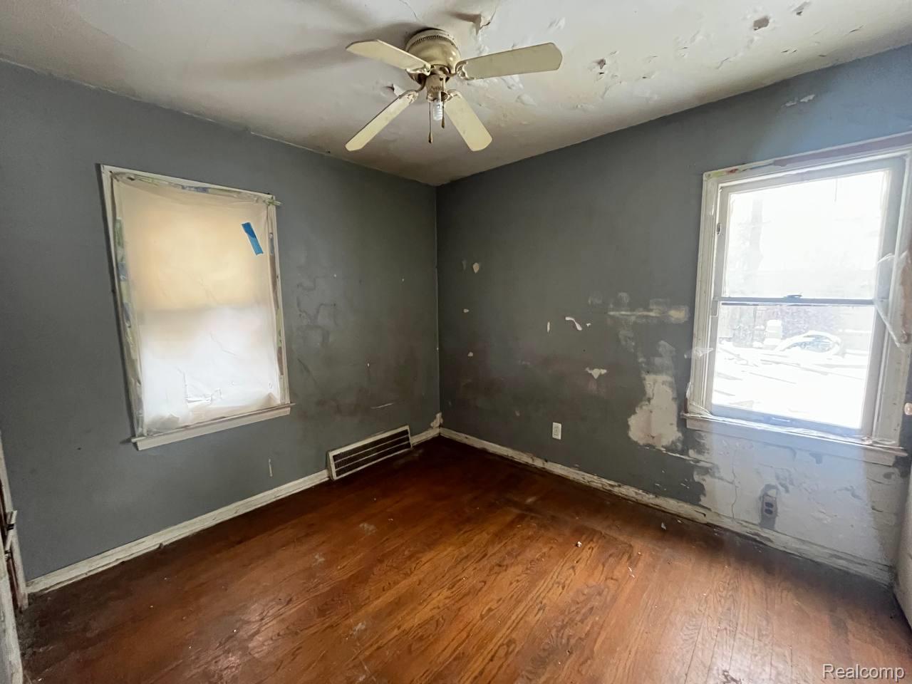 20516 Andover Street