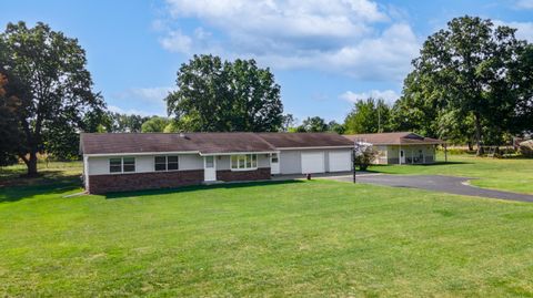 Photo of 7841 W D Avenue, Alamo Township, MI 49009 (MLS # 66025051227)