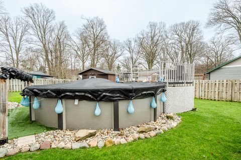 Tiny photo for 5661 Clark Street, Coloma Charter Township, MI 49038 (MLS # 69026013535)