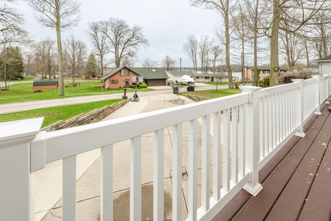 Tiny photo for 5661 Clark Street, Coloma Charter Township, MI 49038 (MLS # 69026013535)