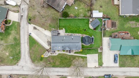 Tiny photo for 5661 Clark Street, Coloma Charter Township, MI 49038 (MLS # 69026013535)