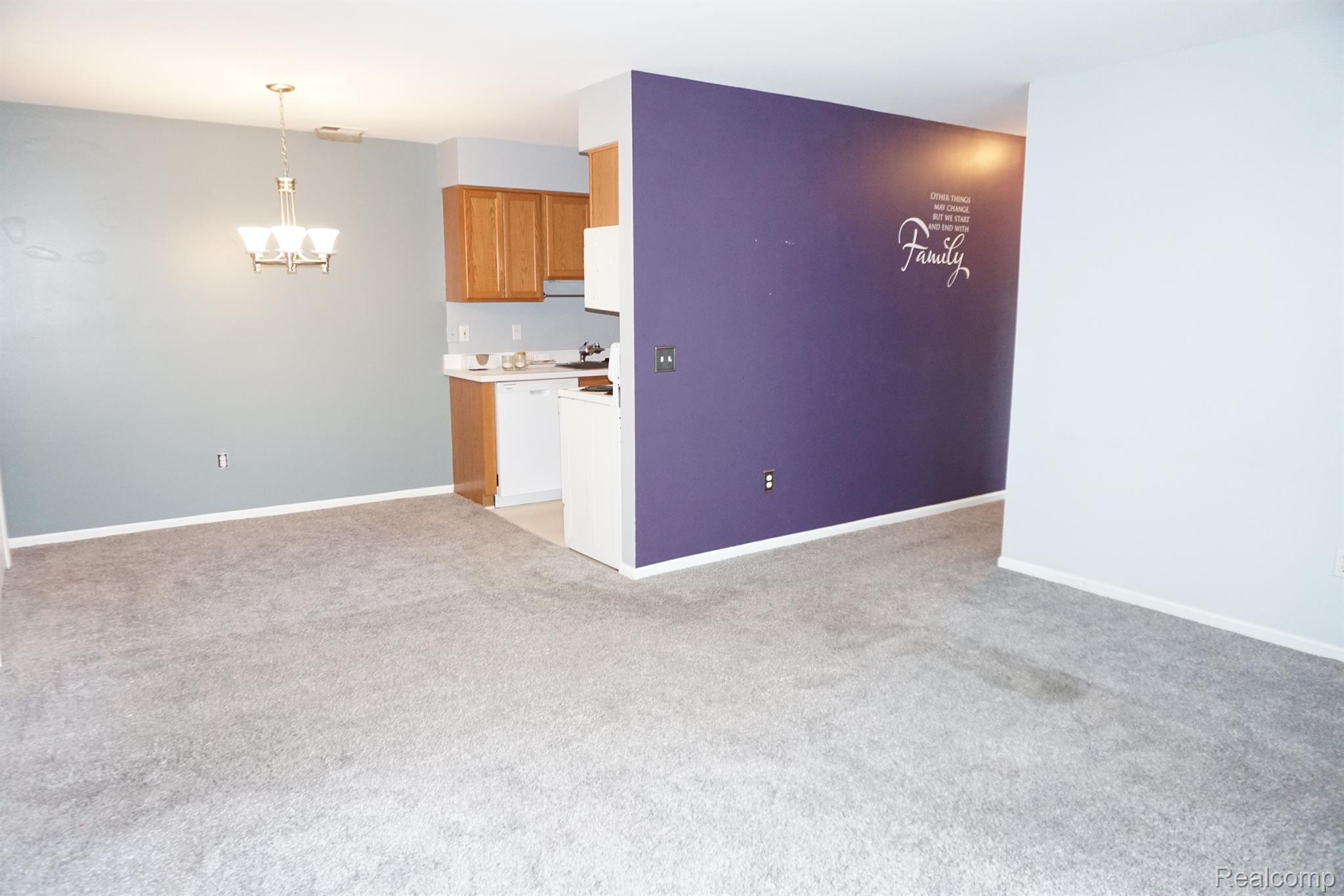 Clinton Charter Township, Michigan 48035, United States, 2 Bedrooms Bedrooms, ,1 BathroomBathrooms,Residential,Active,125932
