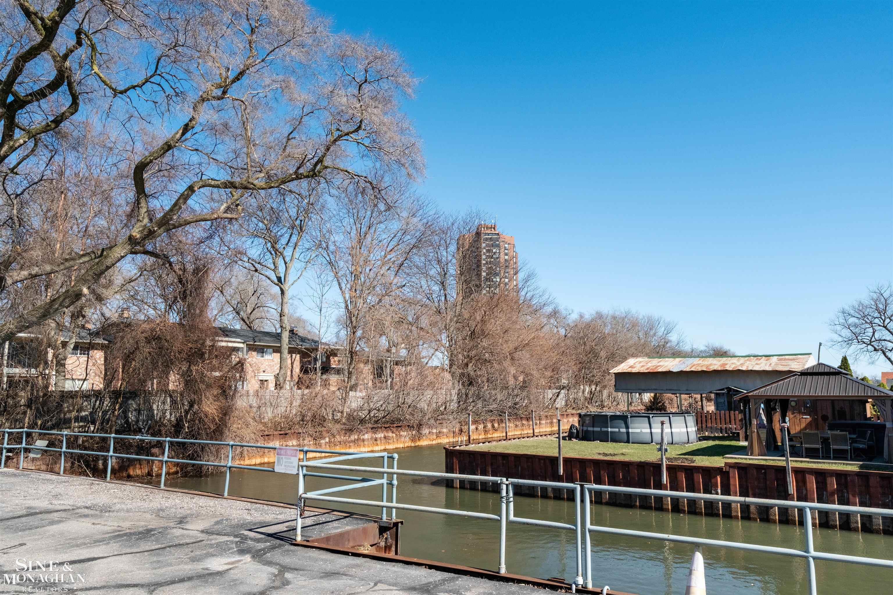 23041 Liberty Street