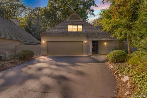965 BLOOMFIELD WOODS Bloomfield Hills City MI 48304