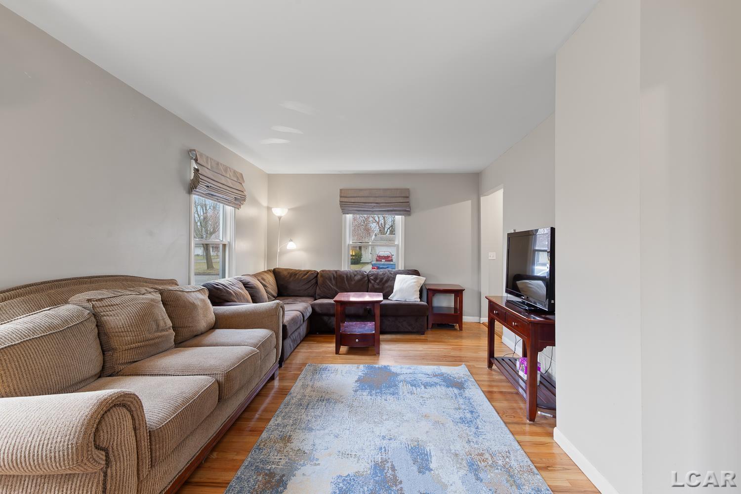 1060 Scottdale Drive Drive