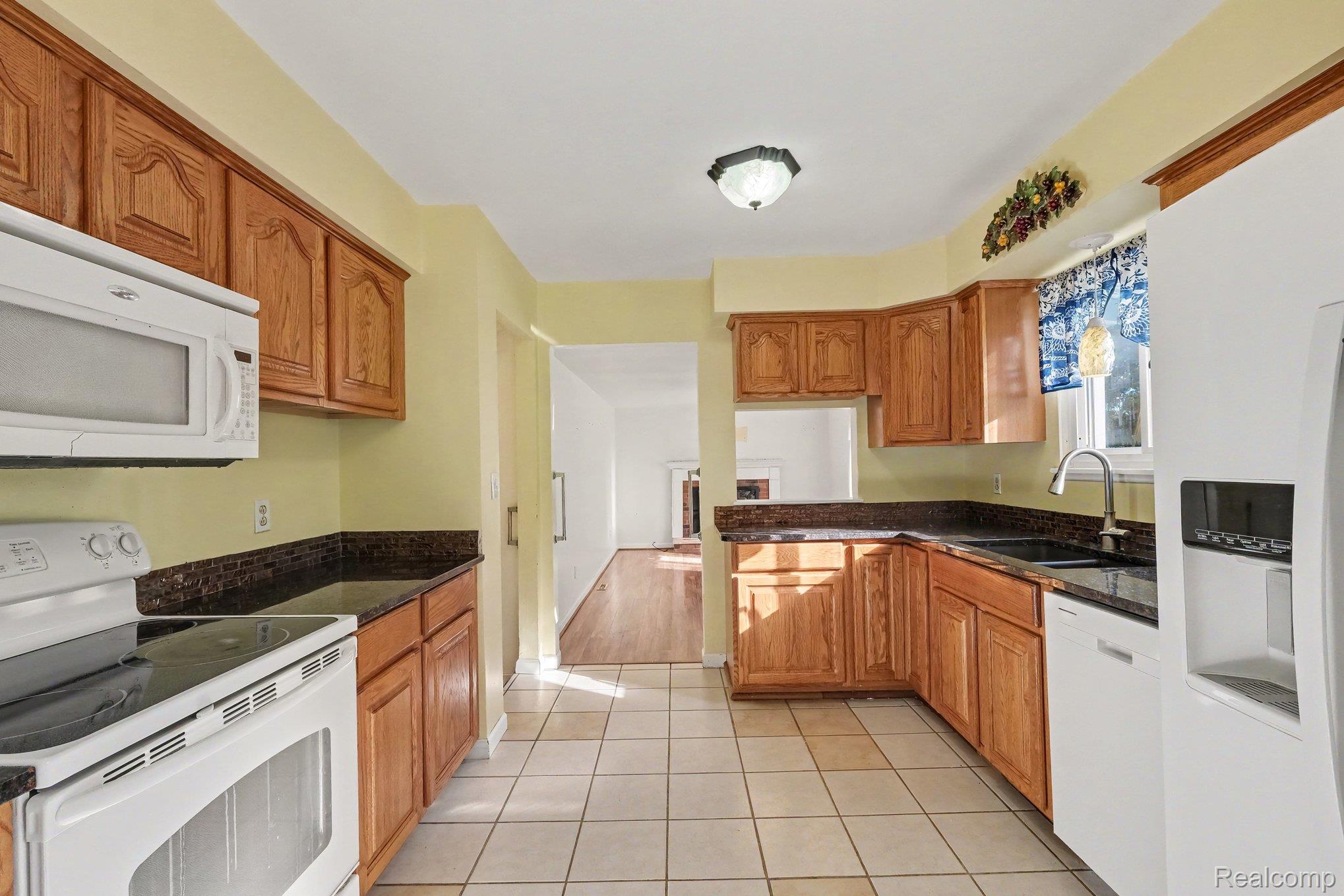 8468 Belle Bluff Drive
