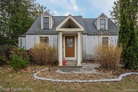 30115 Munger Drive Livonia City MI 48154