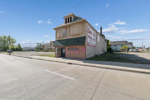 5951 Chene Street Detroit City MI 48211