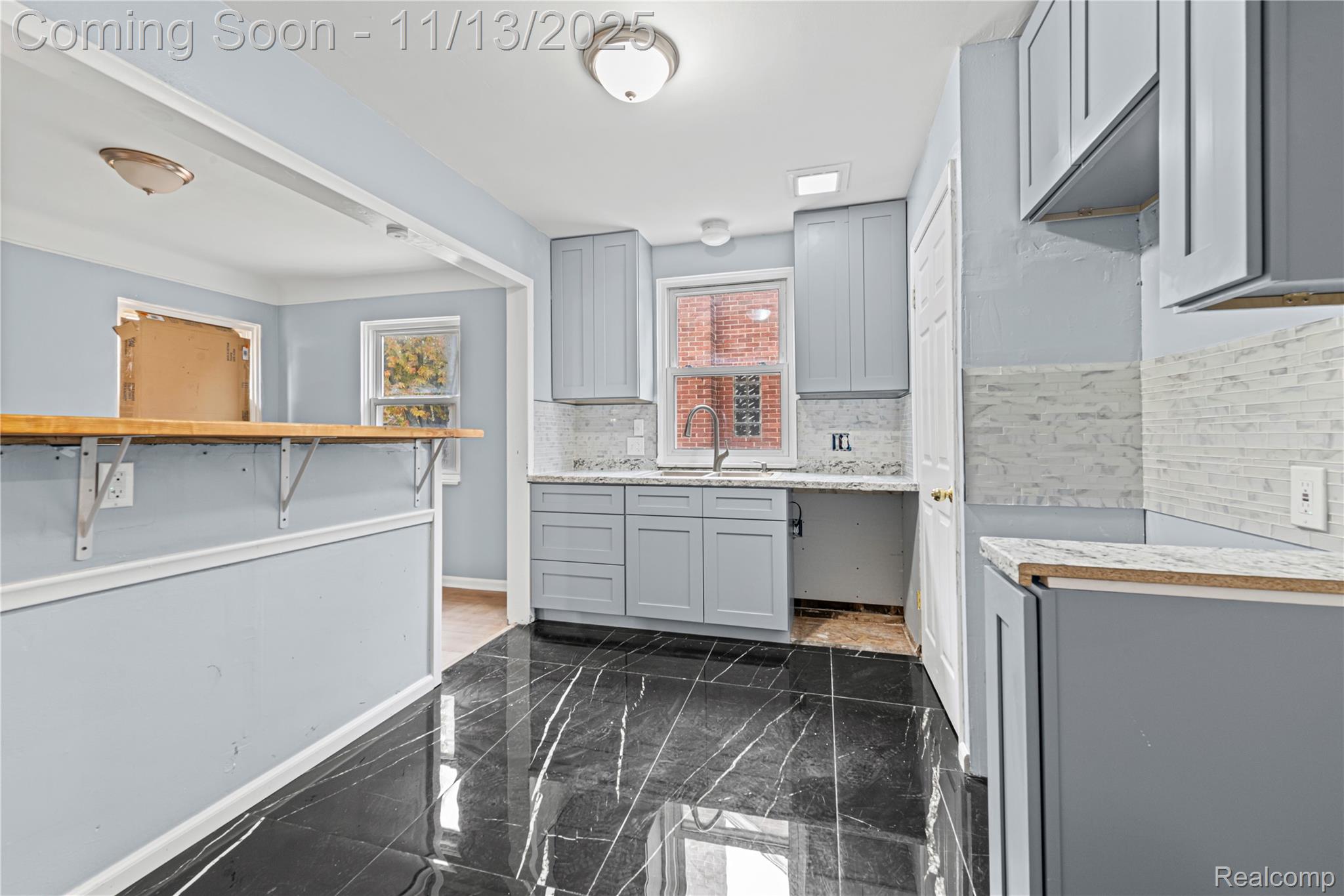 19478 Winthrop Street